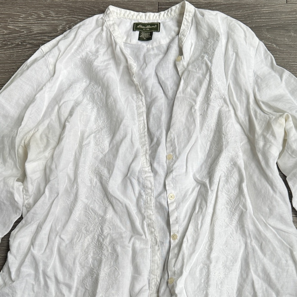 Women's White Embroidered Shirt Jacket